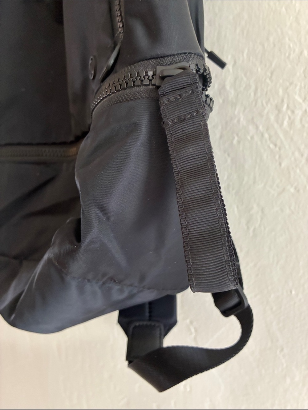 lululemon athletica Black Compact Everyday Backpack - Picture 4 of 10